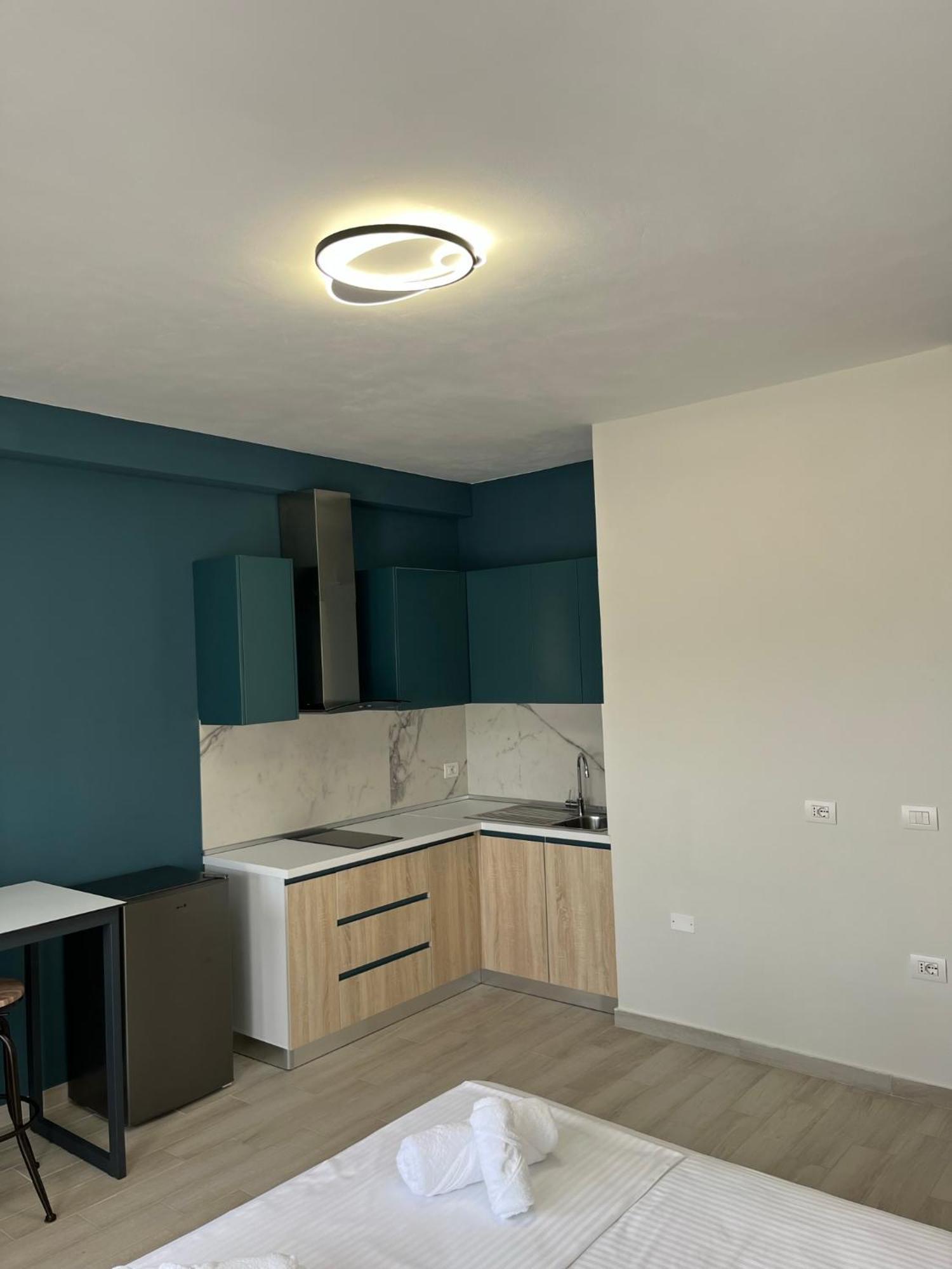 Lotus Apartments Vlore Exterior photo
